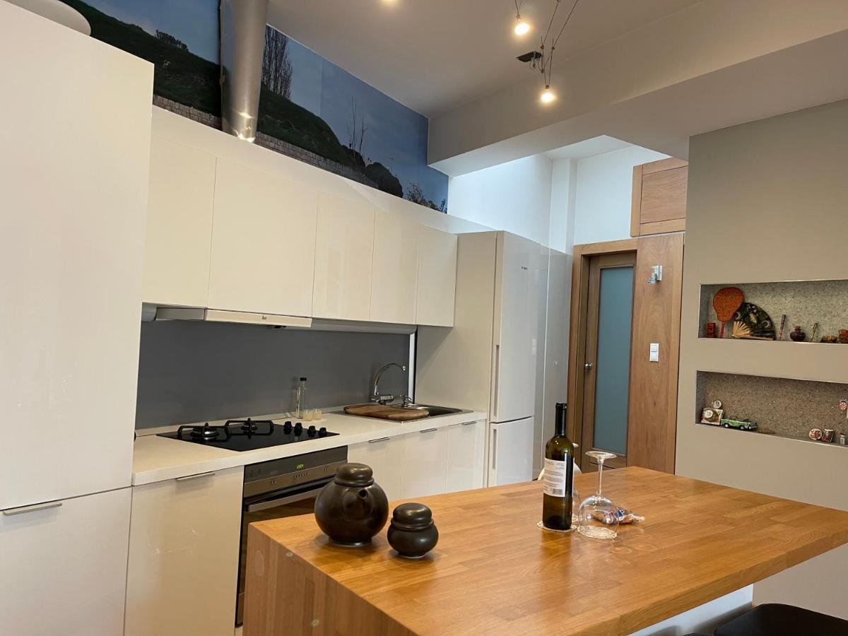 Oasis City Apartment Iraklion Buitenkant foto