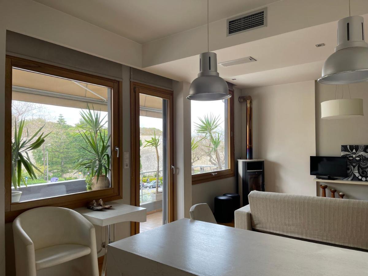 Oasis City Apartment Iraklion Buitenkant foto