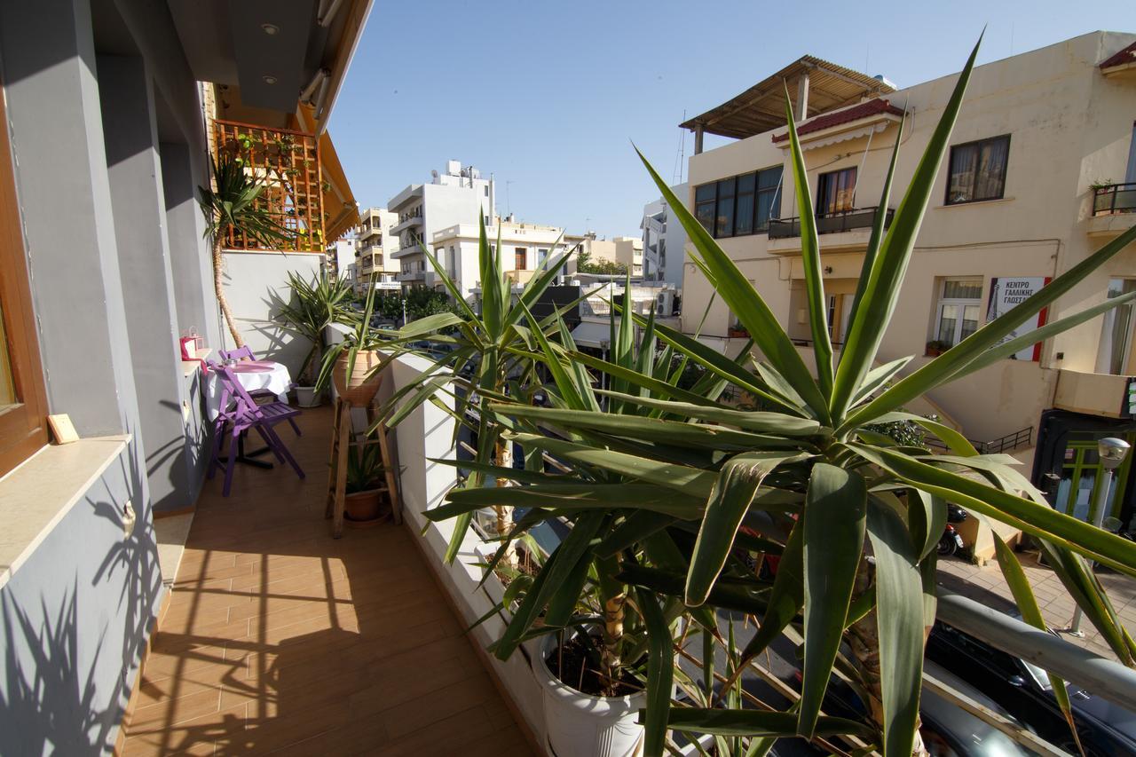 Oasis City Apartment Iraklion Buitenkant foto